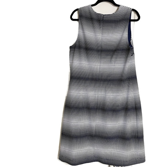 41 HAWTHORN Women’s Blue & White Striped Sleeveless Dress - 1X - Picture 3 of 9